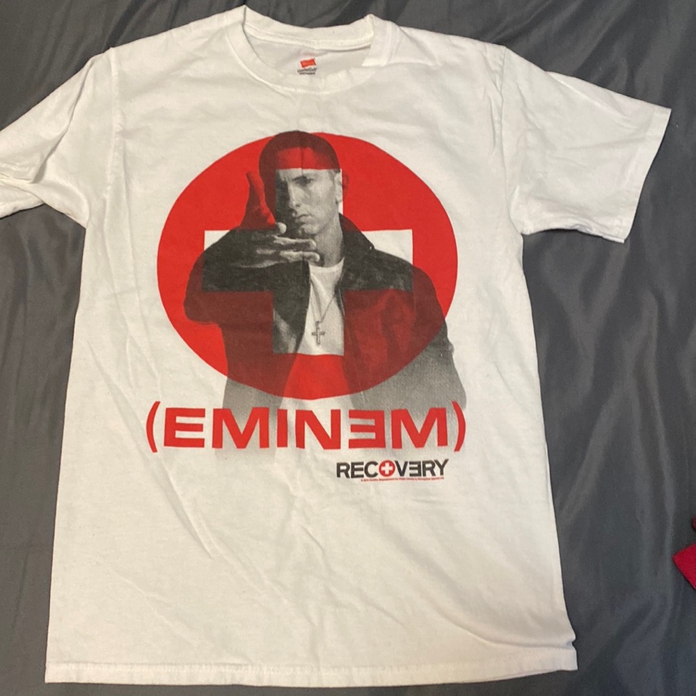 (NEW) Eminem tee shirt mens size small